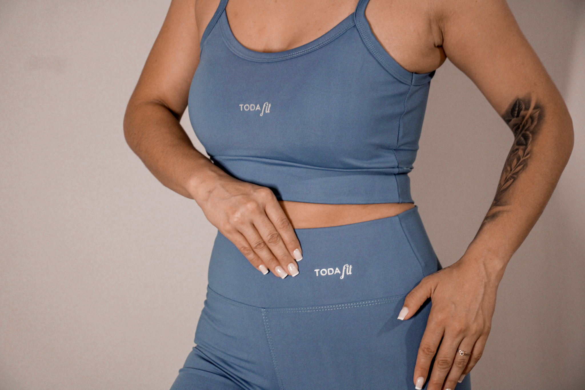 CONJUNTO AZUL - TOP SLIM + CALÇA